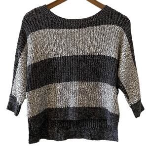 HOLLISTER Colorblock Cropped Sweater Gray Size Small Knit Large Stripe Neutral